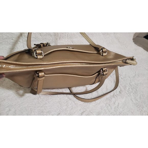 Coach Authentic Peyton Saffiano Leather Shoulder Bag Gold and Wallet - Picture 3 of 9